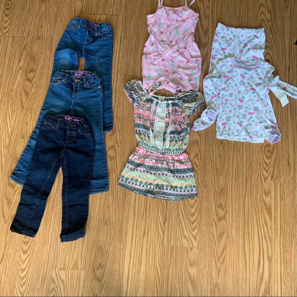 Girl clothes size 4
